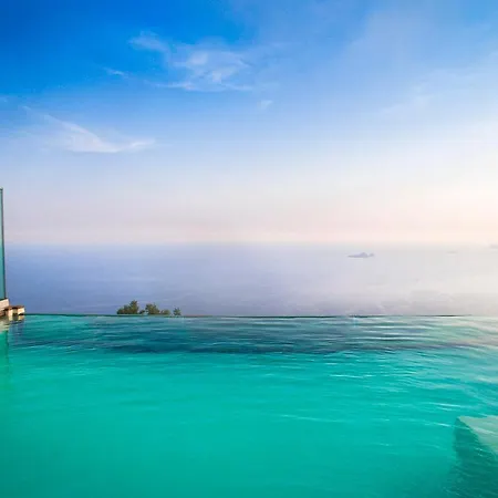 Elegant In With Private Pool