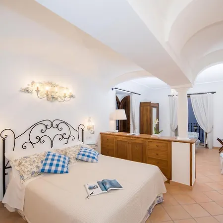 Villa Elegant In With Private Pool *