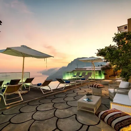 Elegant In With Private Pool Villa Positano