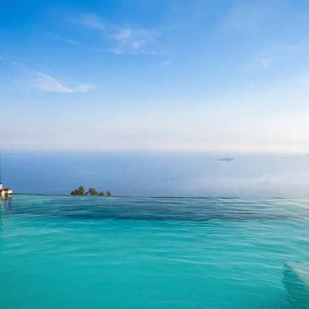 Elegant In With Private Pool *