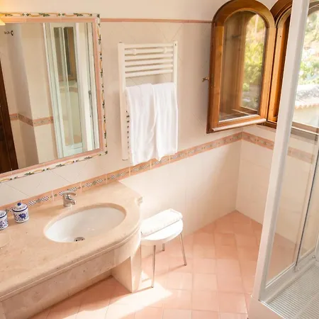 Elegant In With Private Pool Villa