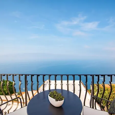 Elegant In With Private Pool *